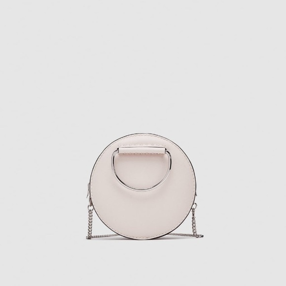 Zara Handbags - Zara ecru oval mini crossbody bag Zara Handbags - Zara ecru oval mini crossbody bag